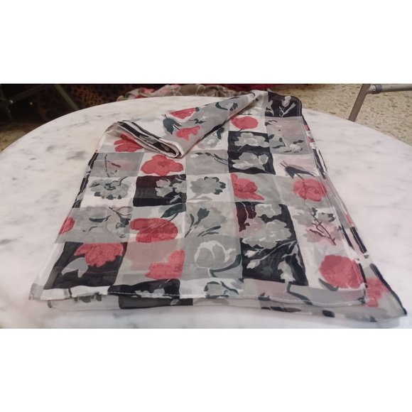 Scarf Womens  Long Rectangular About 58" x 10" Red Black Gray - Picture 1 of 2